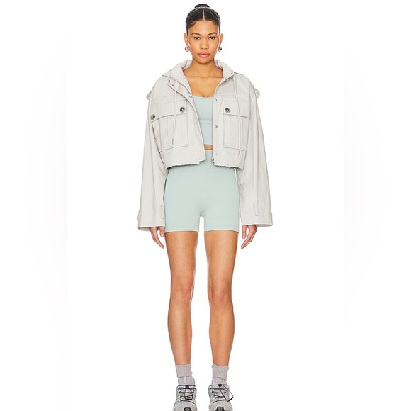 Like new StretchWell Wren Tank in Gray MistWellBeing + BeingWell sports bra top - Picture 3 of 8